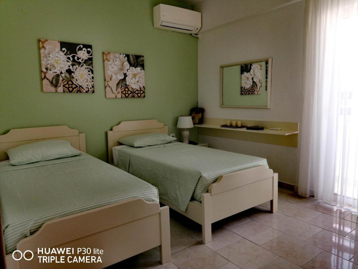 Green Apartments Фалираки Екстериор снимка