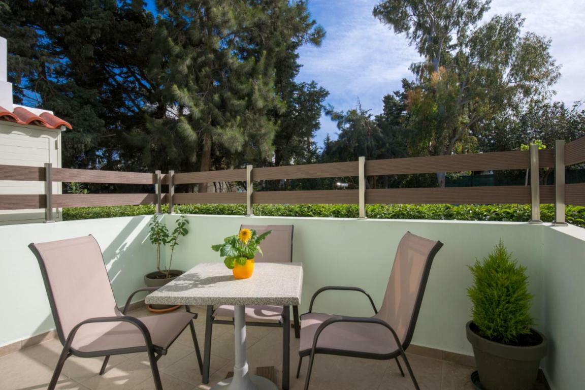 Green Apartments Фалираки Екстериор снимка